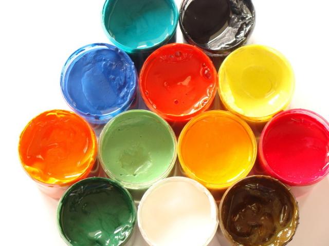 8092paint_buckets.jpg